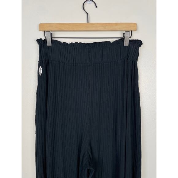 Free People Movement Blissed Out Wide Leg Pants Black Women’s Large - Picture 10 of 15